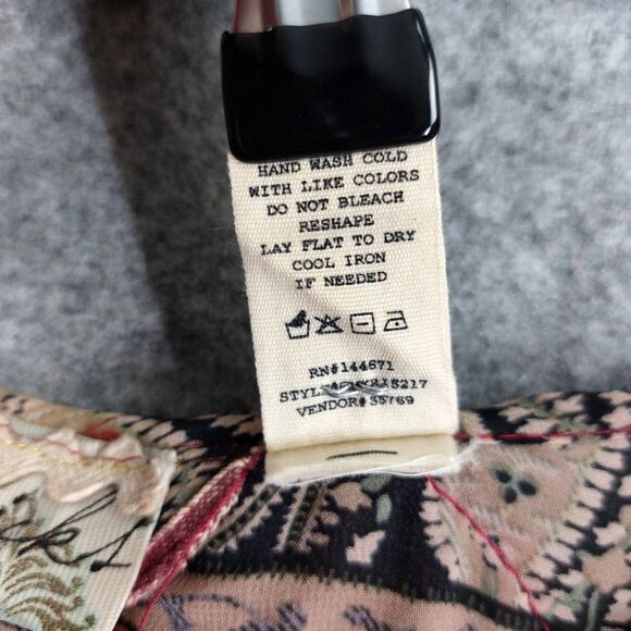 Gimmicks by BKE Boho Top Sz S Patchwork Crochet Paisley Lace Back Cutout - Picture 8 of 10